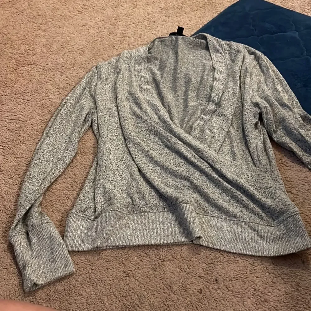 ‎J crew small sweater